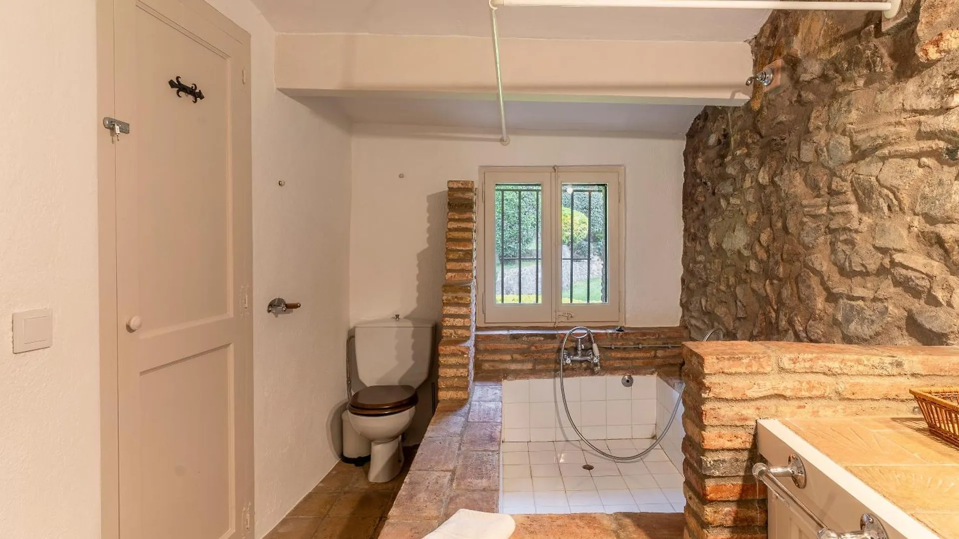 度假居 Casa El Moli De Can Burjats Con Piscina Y Chimenea Montrás 西班牙