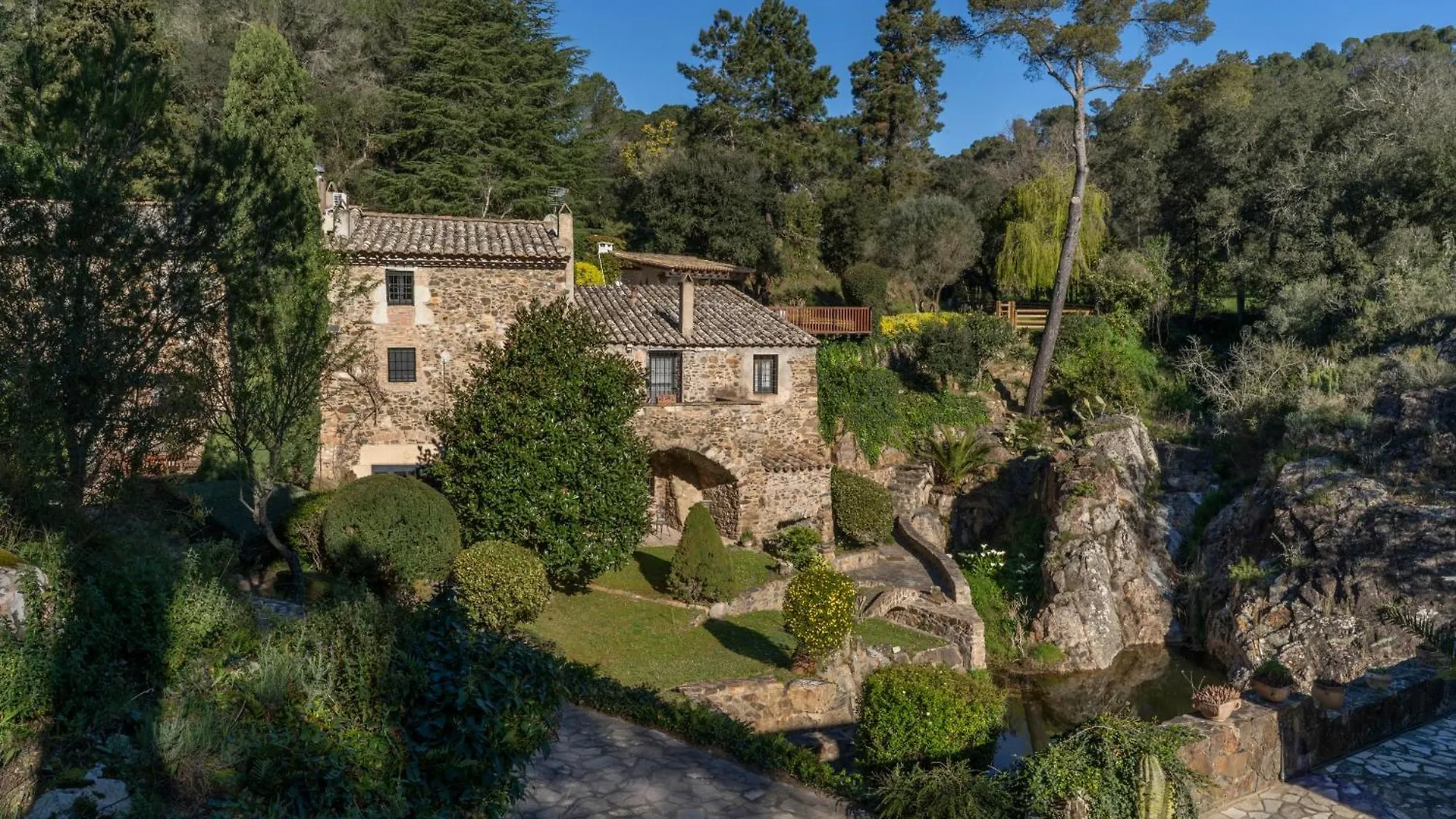 Casa El Moli De Can Burjats Con Piscina Y Chimenea Montrás