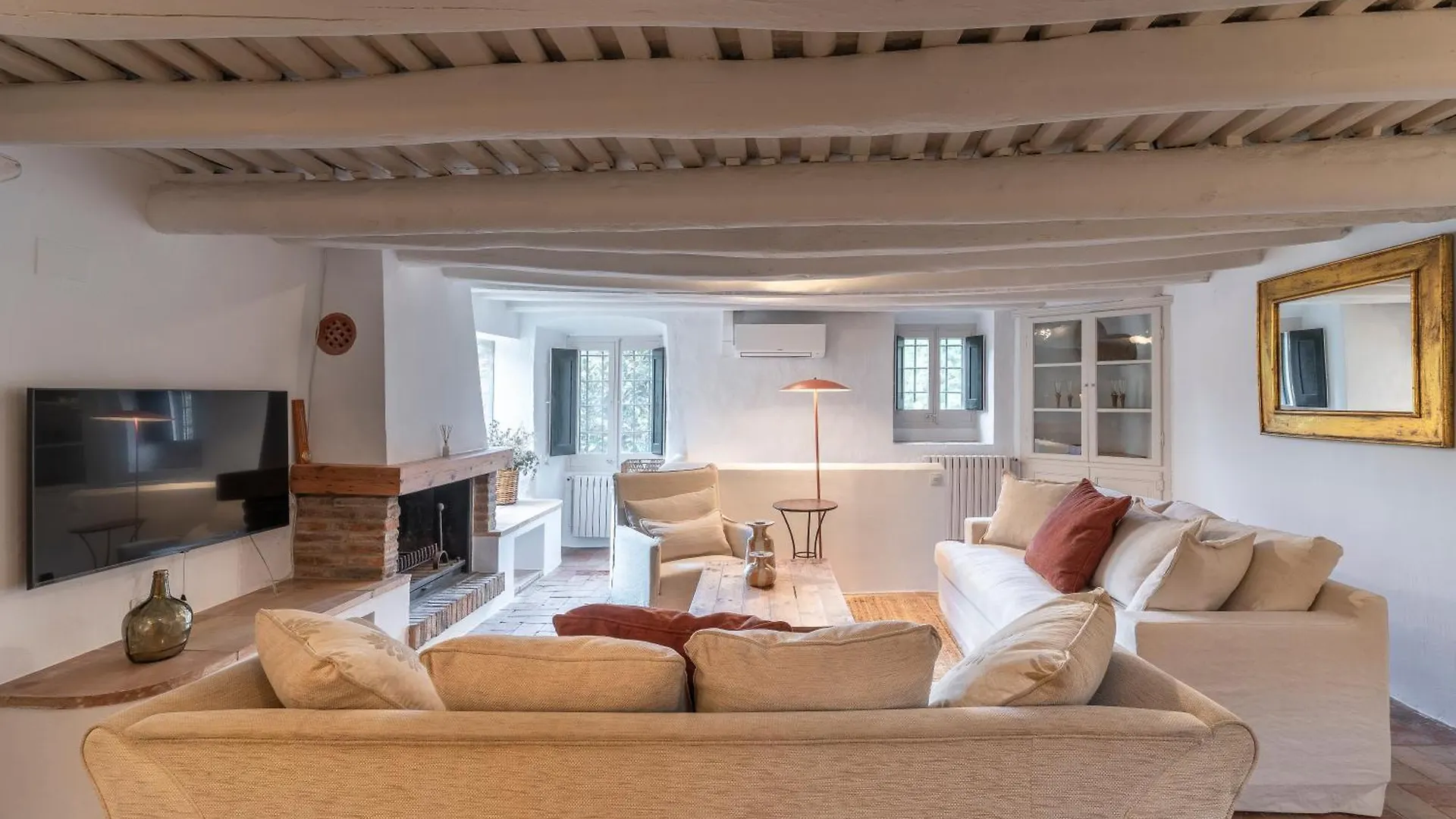 Holiday home Casa El Moli De Can Burjats Con Piscina Y Chimenea Villa Montras